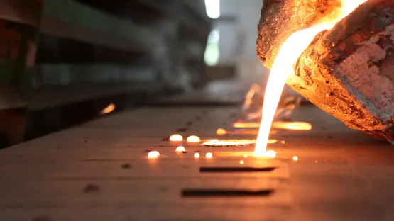 Smältning och gjutning.